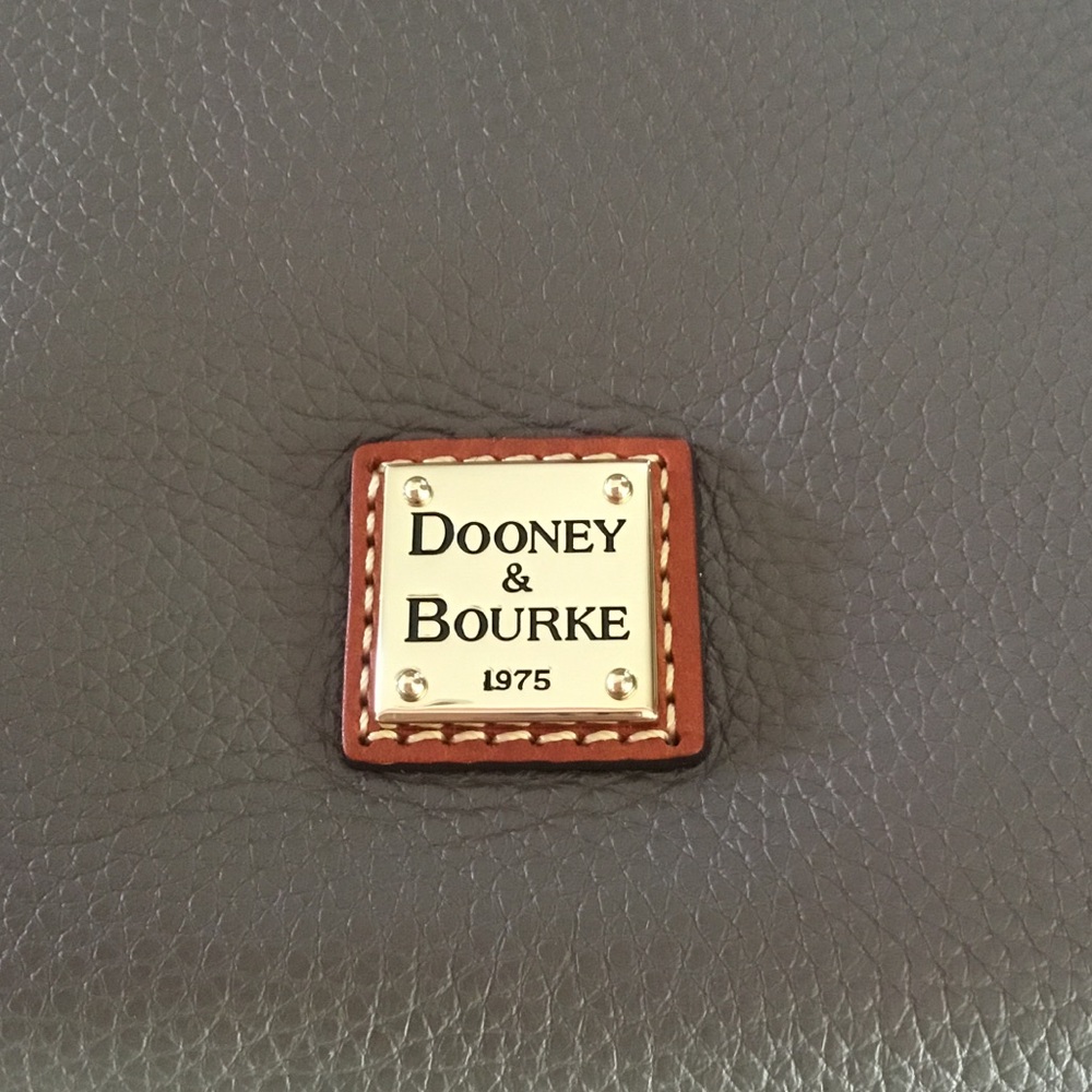NEW Dooney & Bourke Pebble Grain Elephant Rosie Crossbody Leather Bag - Picture 3 of 15